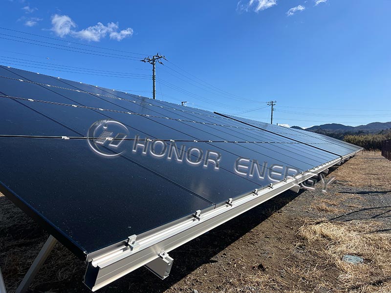 Framgångsrikt slutförande av 700kW Solar Ground Mounting System Project i Sendai, Japan